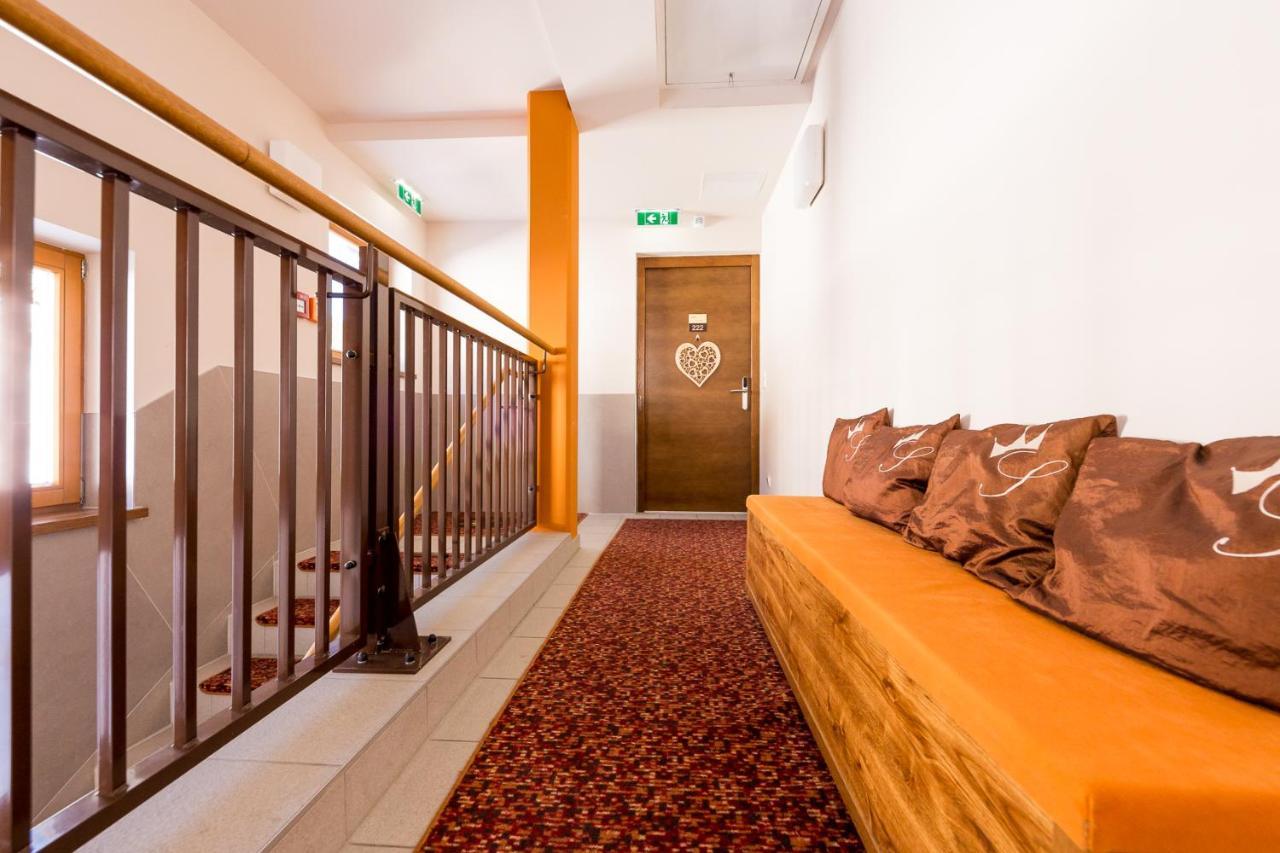 Sissi Park Aparthotel ลาคทาล ภายนอก รูปภาพ