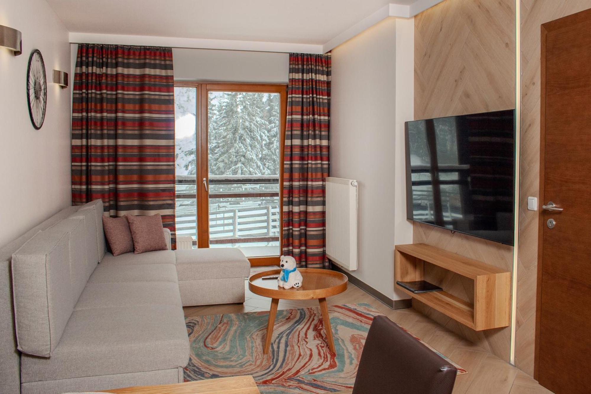 Sissi Park Aparthotel ลาคทาล ภายนอก รูปภาพ